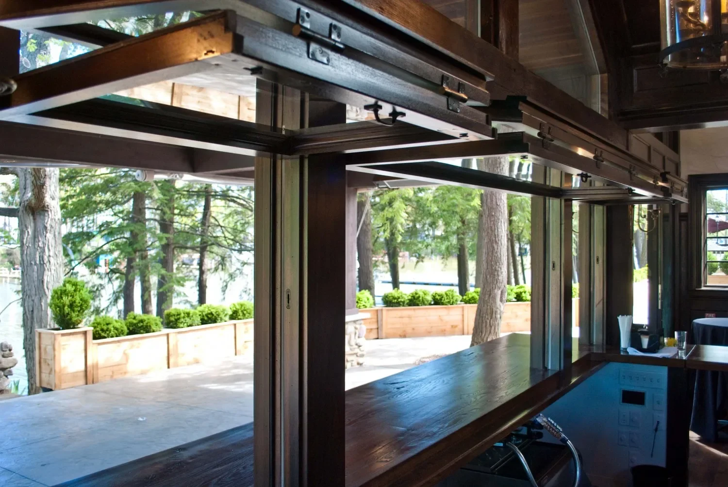 -Vanela dobrável vertical de l - Commercial Kitchen Windows avaliação e preço